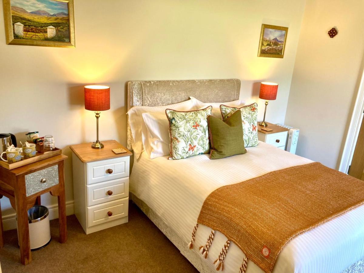 Mourne Country House Bed And Breakfast Килкил Номер фото